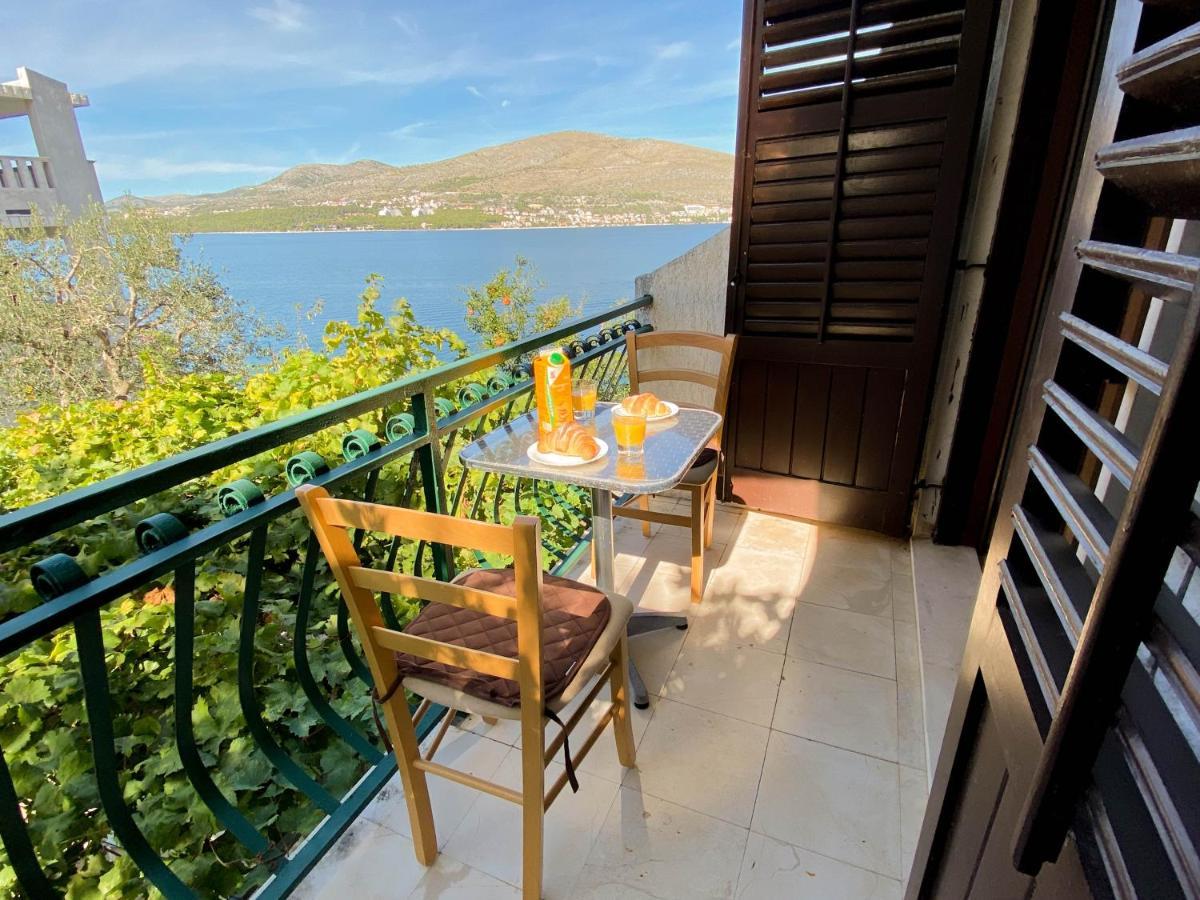 Seaview & Beachfront Apartments Jakov Donji Okrug  Eksteriør billede