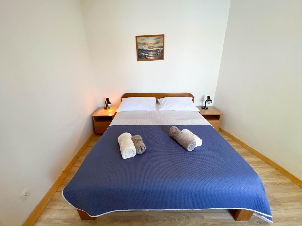 Seaview & Beachfront Apartments Jakov Donji Okrug  Eksteriør billede