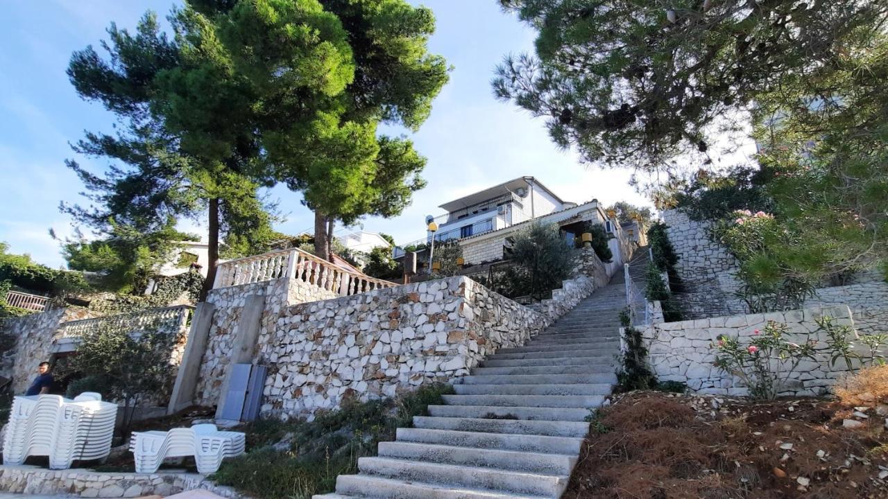 Seaview & Beachfront Apartments Jakov Donji Okrug  Eksteriør billede